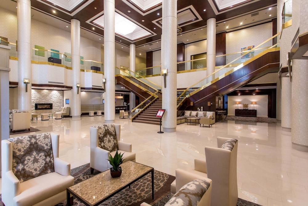 Отель Marriott Greensboro Downtown Экстерьер фото